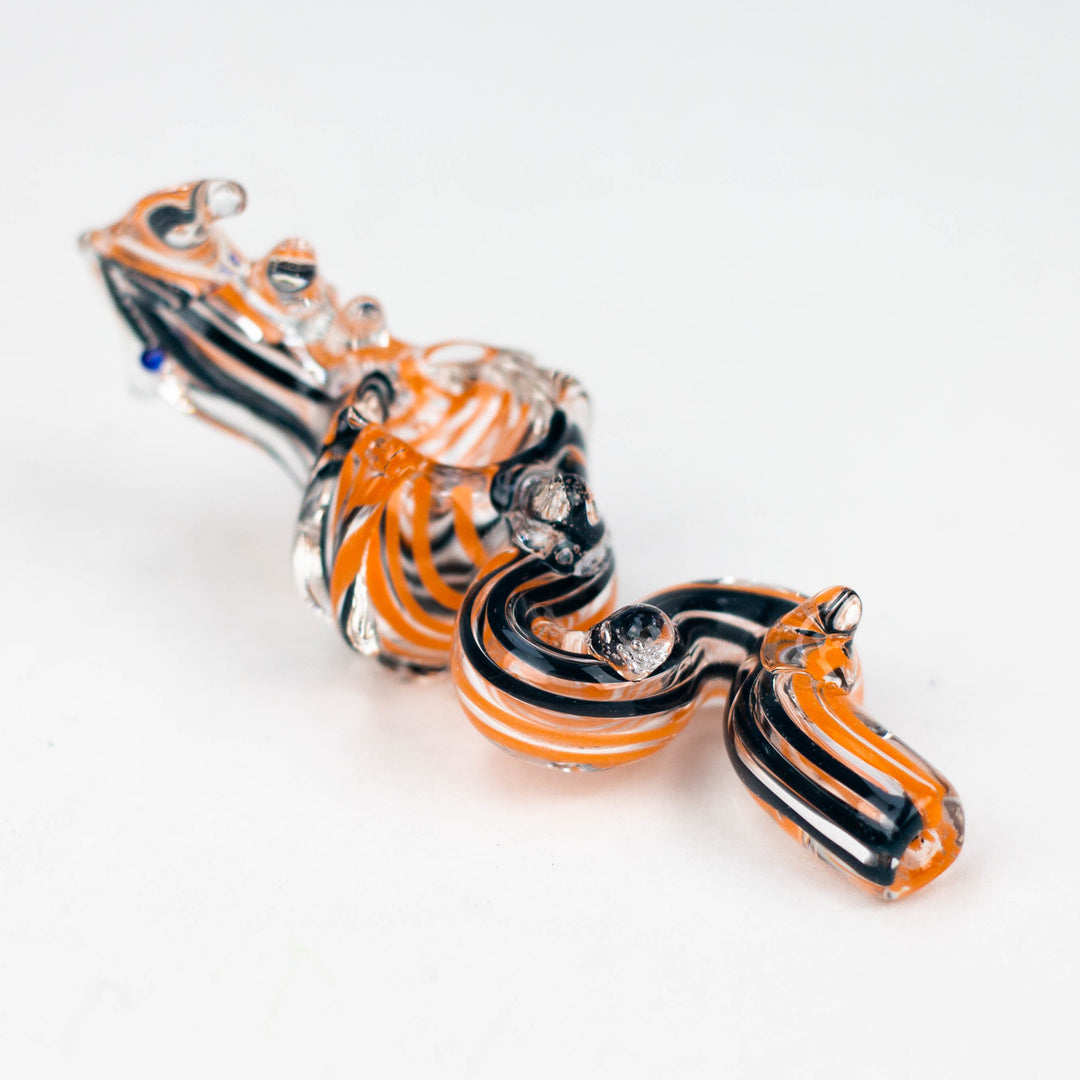 Dragon shape insideout pipe 7"_1